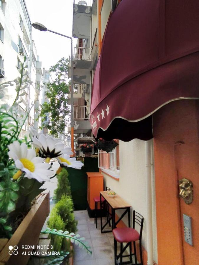 Zebra Hotel Alsancak イズミル エクステリア 写真